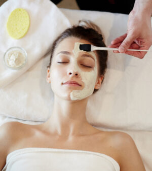 Medizinische Kosmetik in Zürich Studio Doris, Lymphdrainage, akne, Microneedling, Dermabrasion, gesichtbehandlung Bild 1